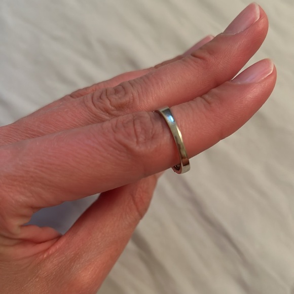 Diamond ring 10k white gold - Picture 5 of 5